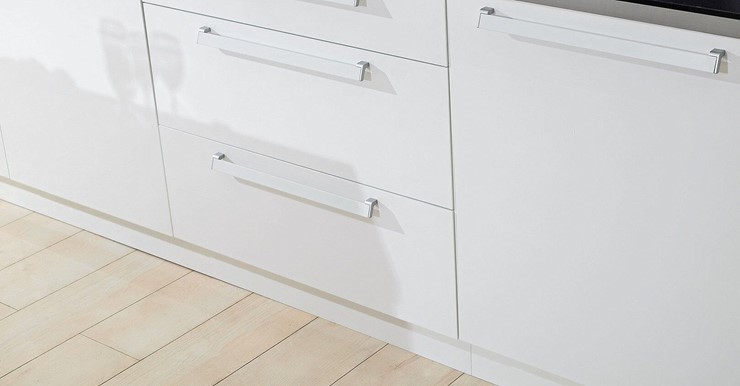 Кухонный гарнитур Герда 2400 №1 угловой(Белый/Белый глянец) в Стерлитамаке - изображение 4