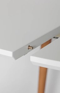 Кухонный раздвижной круглый стол Белая Эмаль д. 100 см МДФ ножки светлый орех в Стерлитамаке - предосмотр 8
