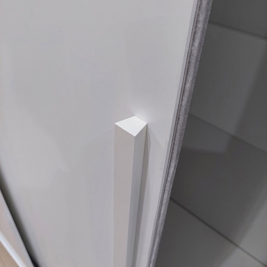 Шкаф 2-х створчатый Strike 1200  Зеркало/ЛДСП (Белый) в Стерлитамаке - изображение 2
